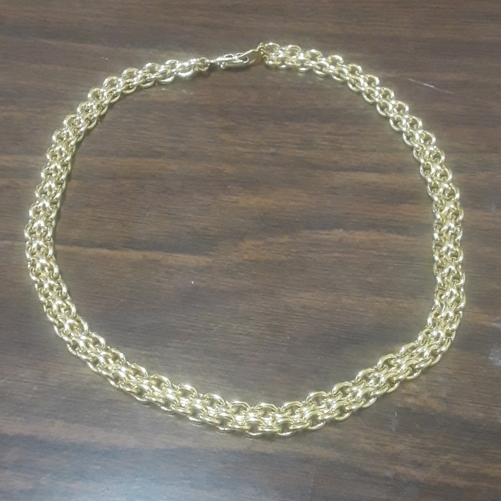 Vintage Avon choker